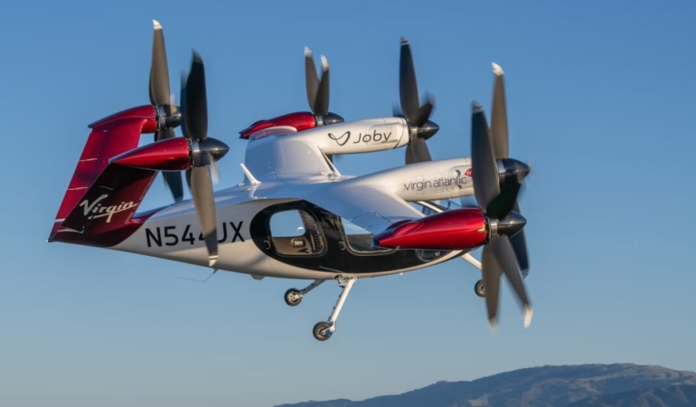 Toyota'dan Uçan taksi hamlesi