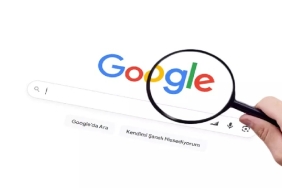 google 67 yazınca ekran neden sallanıyor