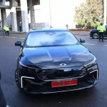 mehmet fatif kacır meclise togg yeni modeli ile geldi