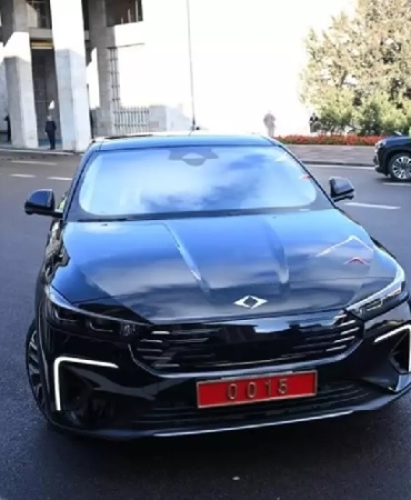 mehmet fatif kacır meclise togg yeni modeli ile geldi