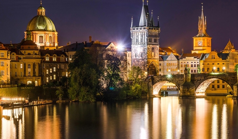 prag gece hayatı ve eglenceli sokakları