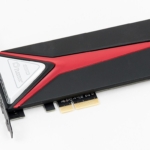 Bilgisayara takılı SSD depolama birimi
